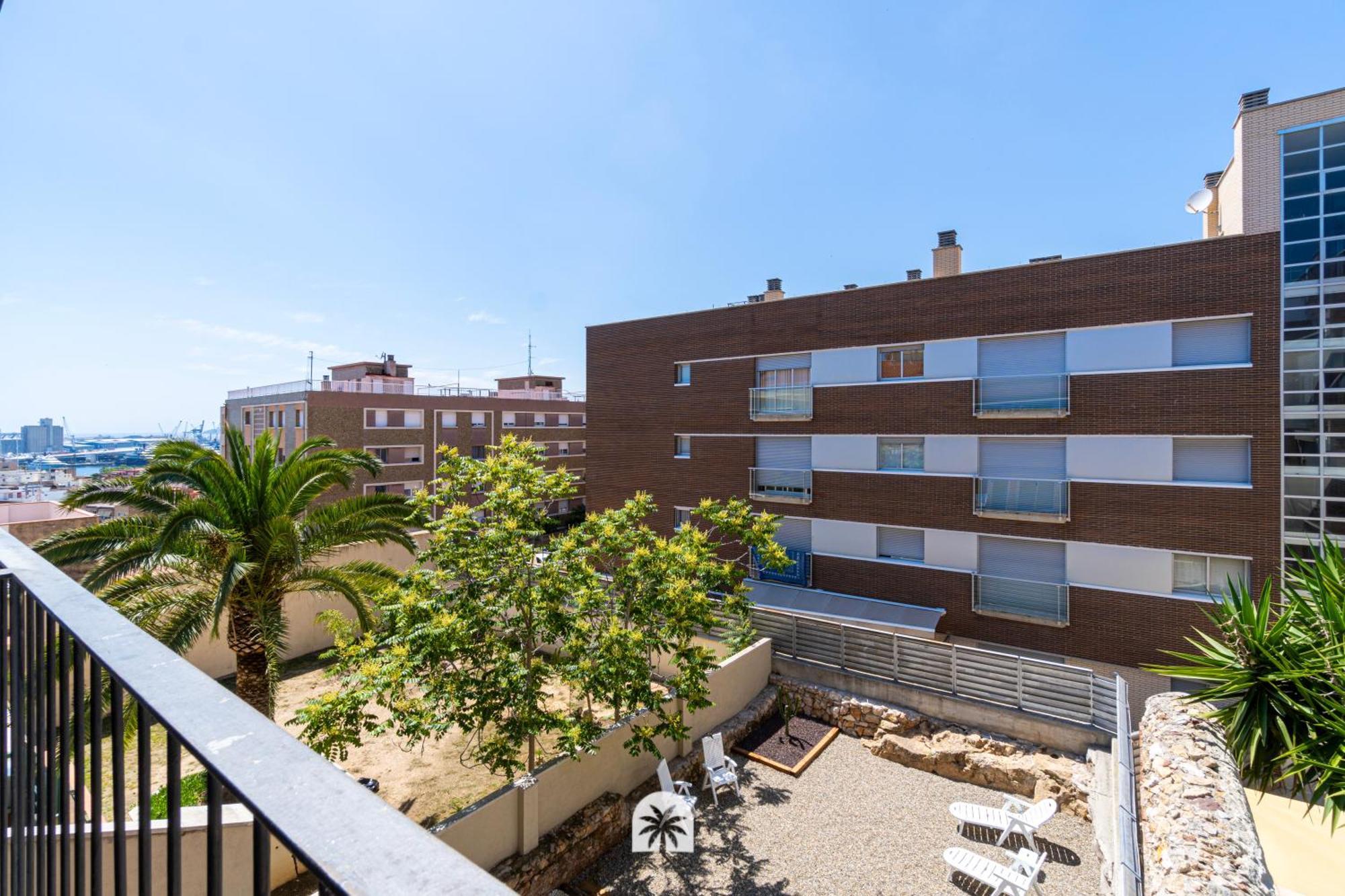 Mediterranean Way - Tarragona Central Apartments Room photo